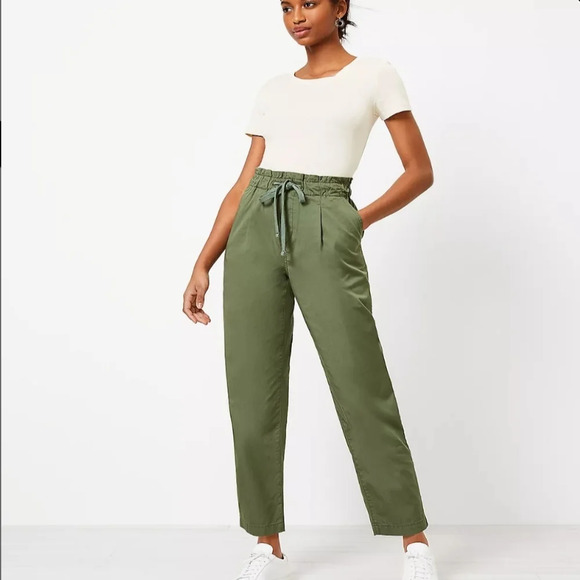 LOFT Pants - NWT LOFT Women's Poplin Jogger Pants - Dried Eucalyptus - Size Medium
